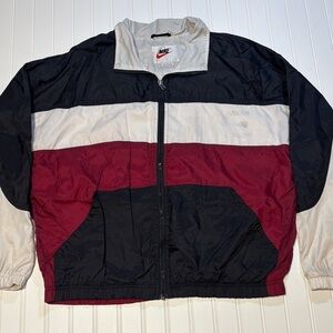Nike vintage Men's windbreaker size L